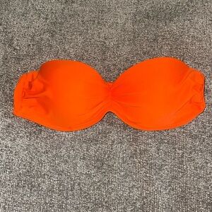 🍀5/$25🍀small orange‎ 🍊 bikini top